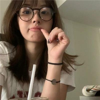 冷厉权臣郡主照样手拿把掐